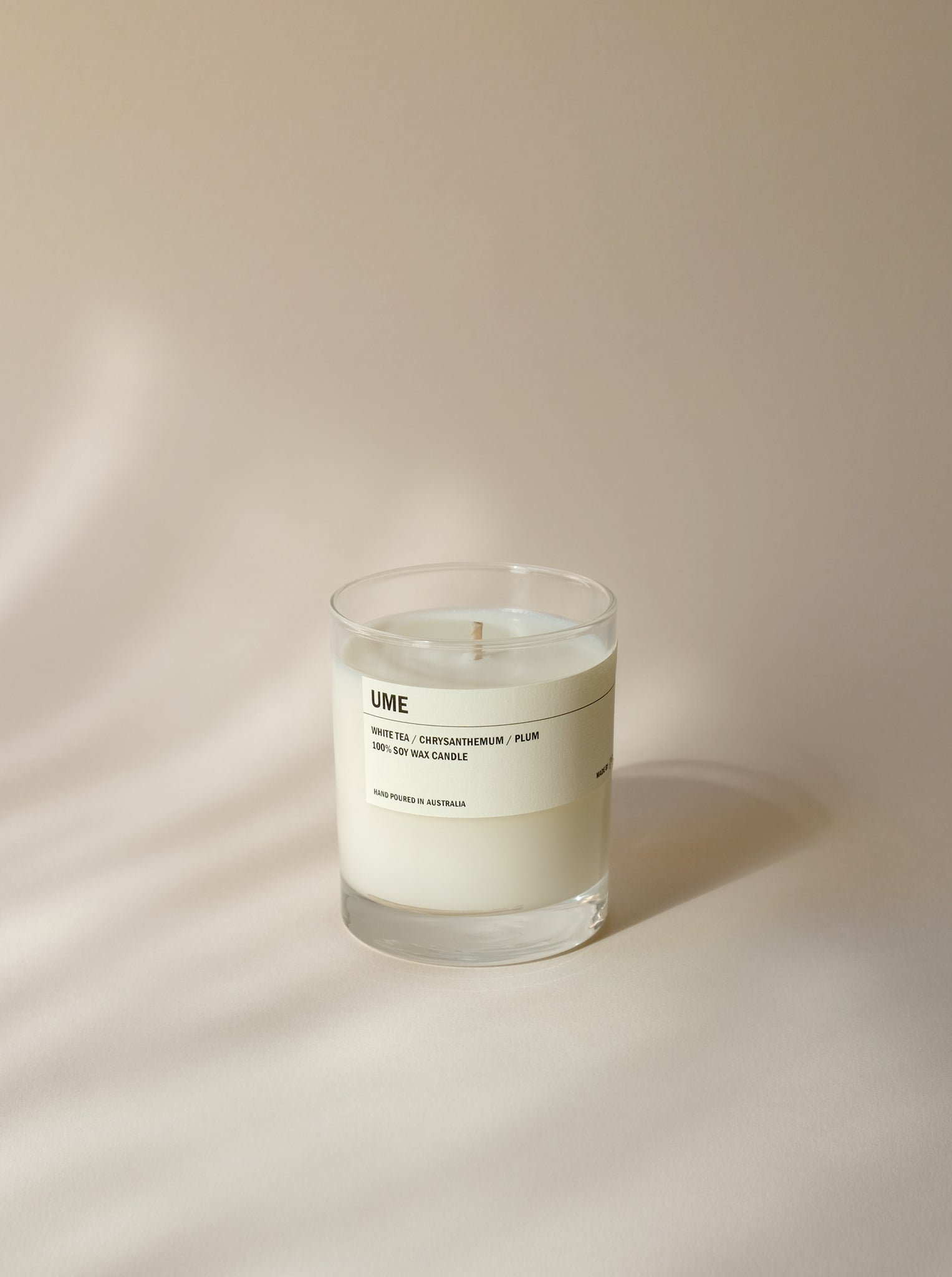 UME: White Tea / Chrysanthemum / Plum Clear Candle 300g